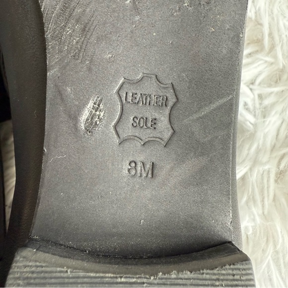 Tory Burch Jessa Black Leather Loafers and Gold Metal Horsehead Hardware Size 8 - Picture 9 of 9